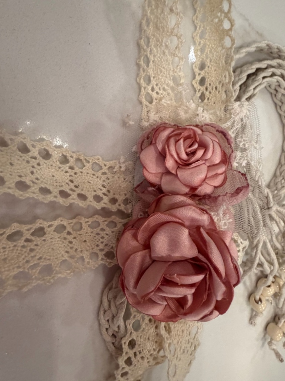 POL Feminine Handcrafted Blush Flower Belt OS - Picture 7 of 10